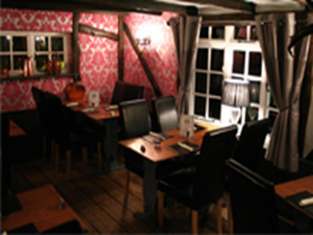 The King William IV Bed & Breakfast Royston Exterior photo